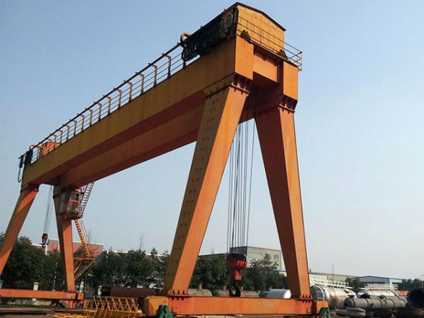 關(guān)于起重機(jī)你了解多少呢？起重機(jī)都有哪些形式呢
